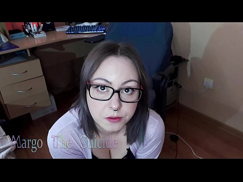 ❤️ Sexet pige med briller sutter Dildo dybt på kamera ❤❌ Porno at da.sexuria-net.ru ☑