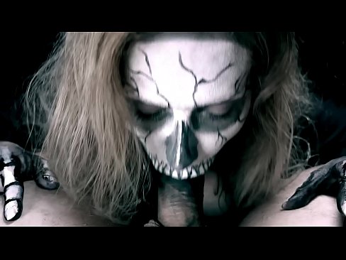 ❤️ Dæmonisk pige suger pik med sin sorte mund og sluger sperm. ❤❌ Porno at da.sexuria-net.ru ☑